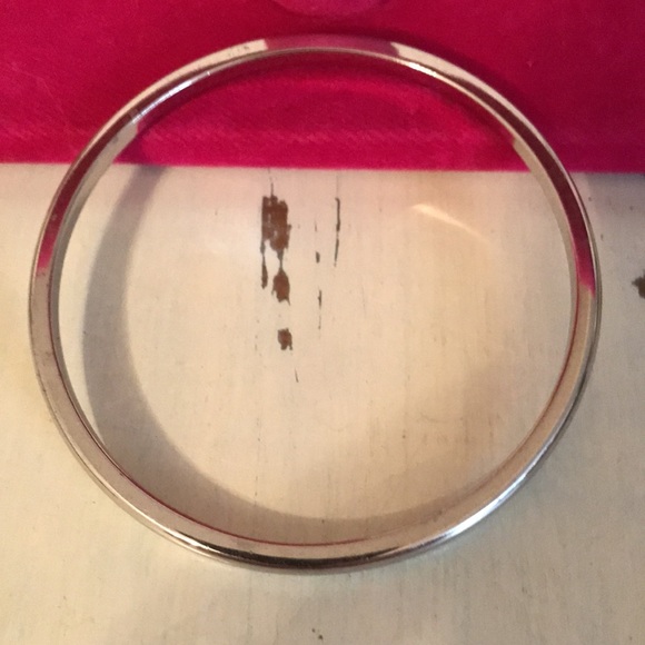 Monet silver bangle 1/4” wide - Picture 5 of 8
